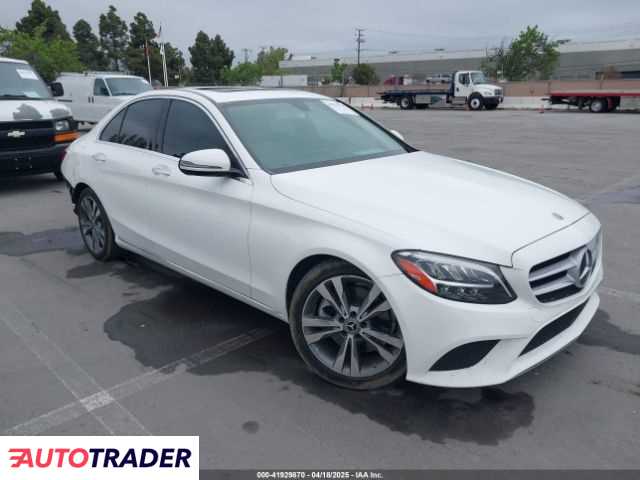 Mercedes 300 2019 2