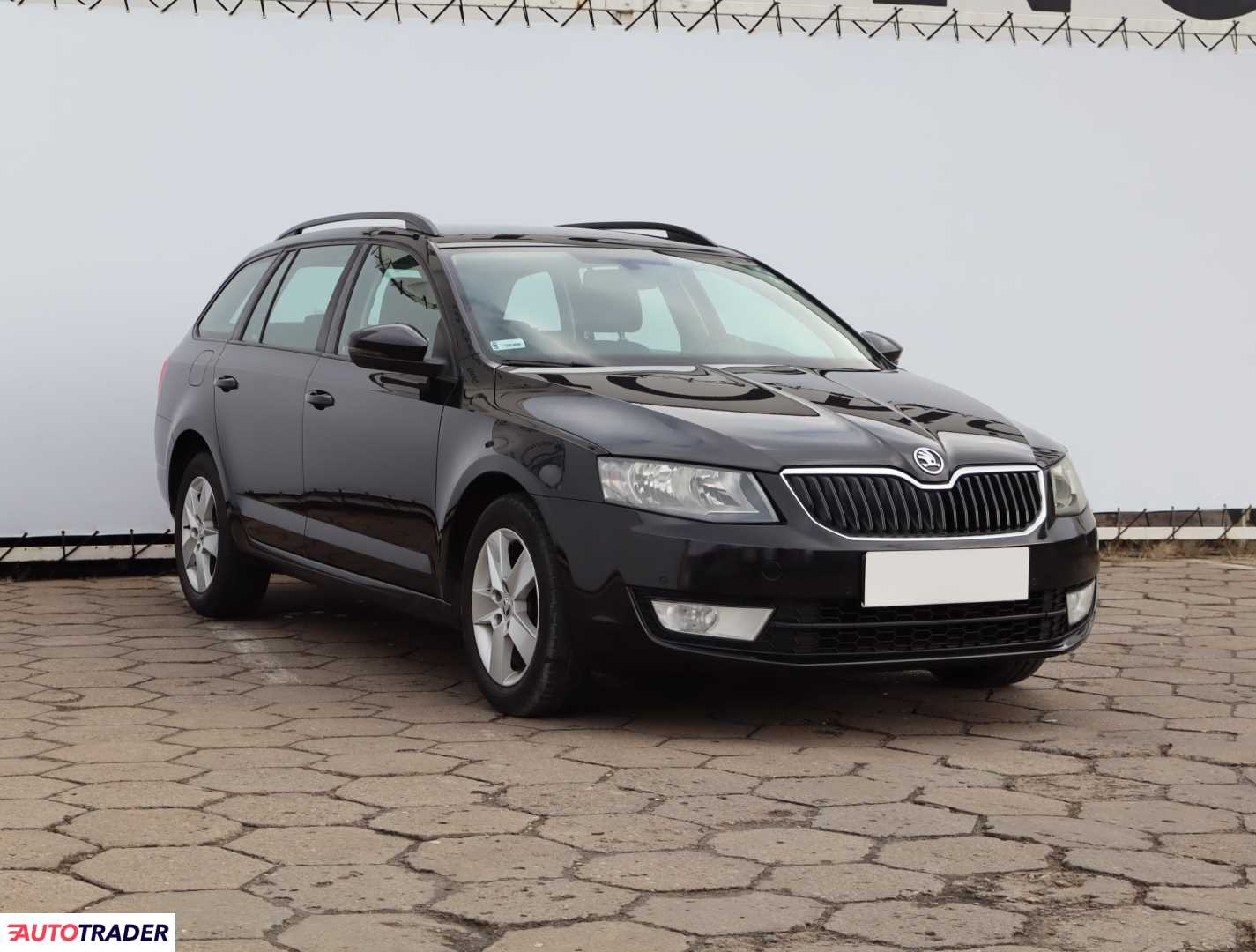 Skoda Octavia 1.6 103 KM 2014r. (Piaseczno)