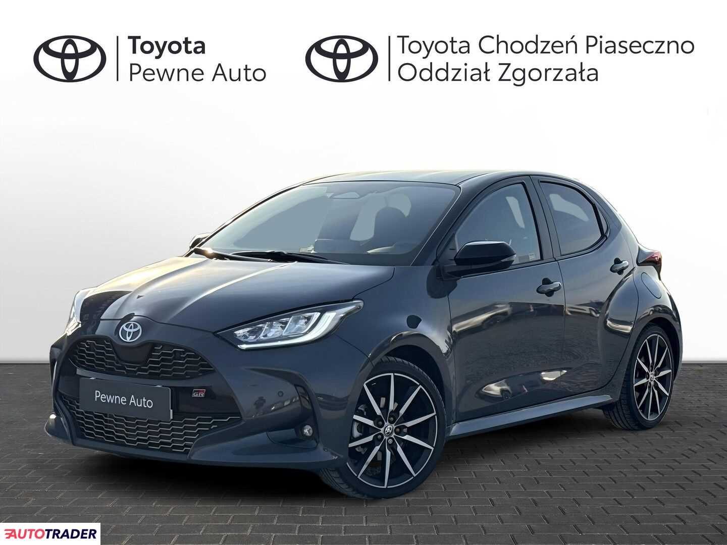 Toyota Yaris 2025 1.5 92 KM