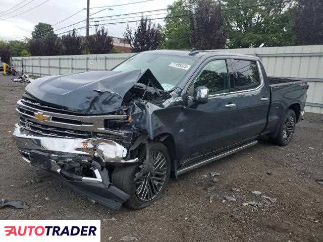 Chevrolet Silverado 2022 5