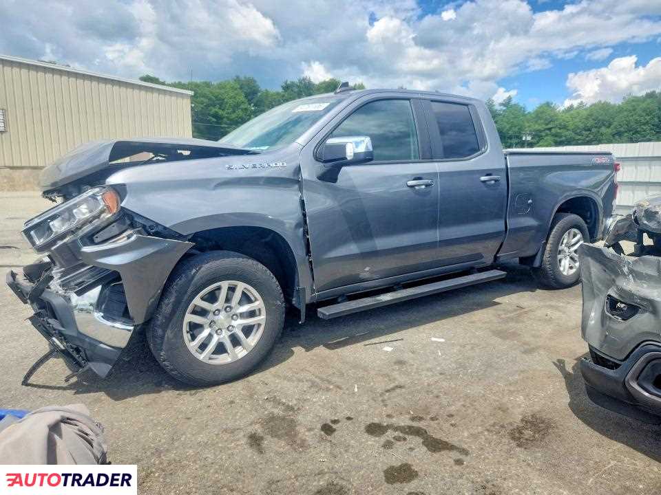 Chevrolet Silverado 2020 5