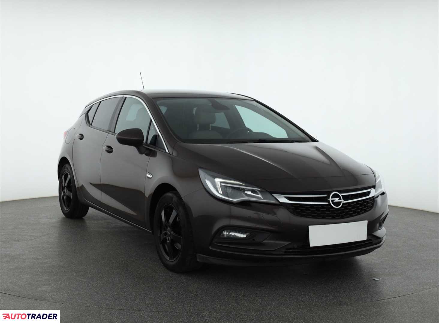 Opel Astra 2016 1.4 123 KM