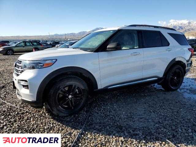 Ford Explorer 2021 2