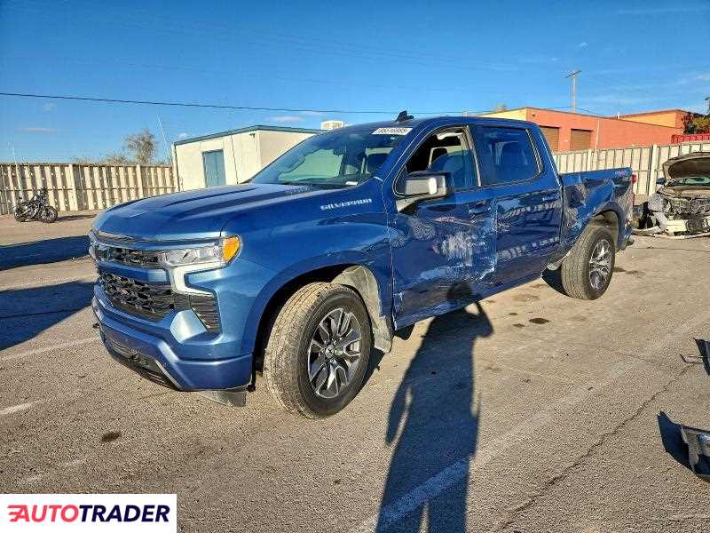 Chevrolet Silverado 2024 3