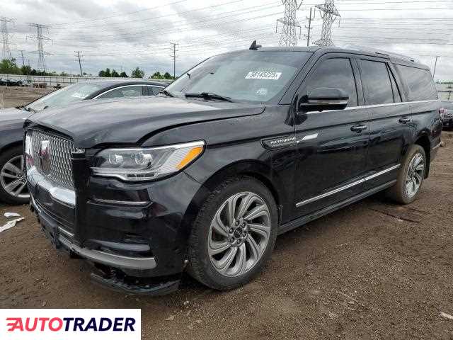 Lincoln Navigator 2022 3 Lincoln Navigator 2022 3