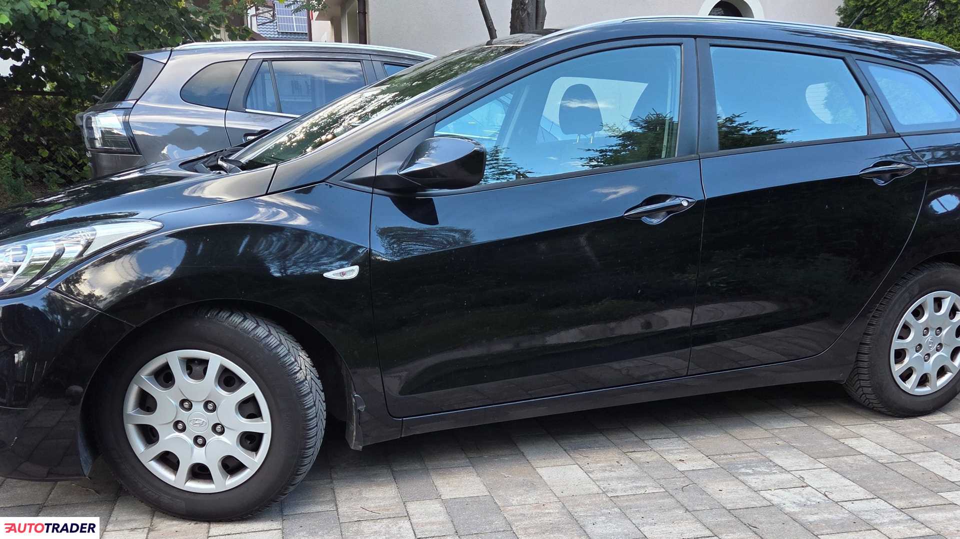 Hyundai i30 2013 1.6 110 KM Hyundai i30 2013 1.6 110 KM