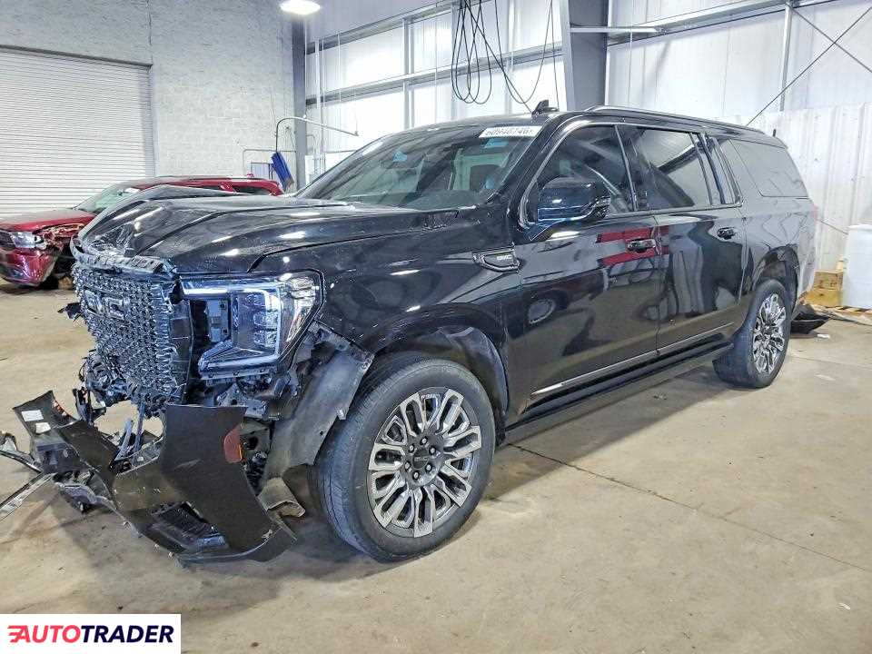 GMC Yukon 2024 6