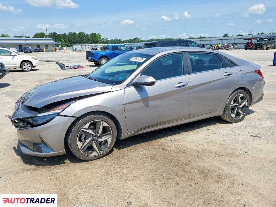 Hyundai Elantra 2023 2