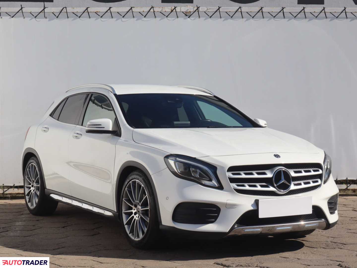 Mercedes G-klasa 2019 1.6 154 KM