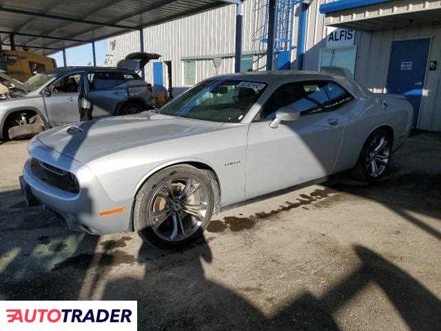 Dodge Challenger 2021 5