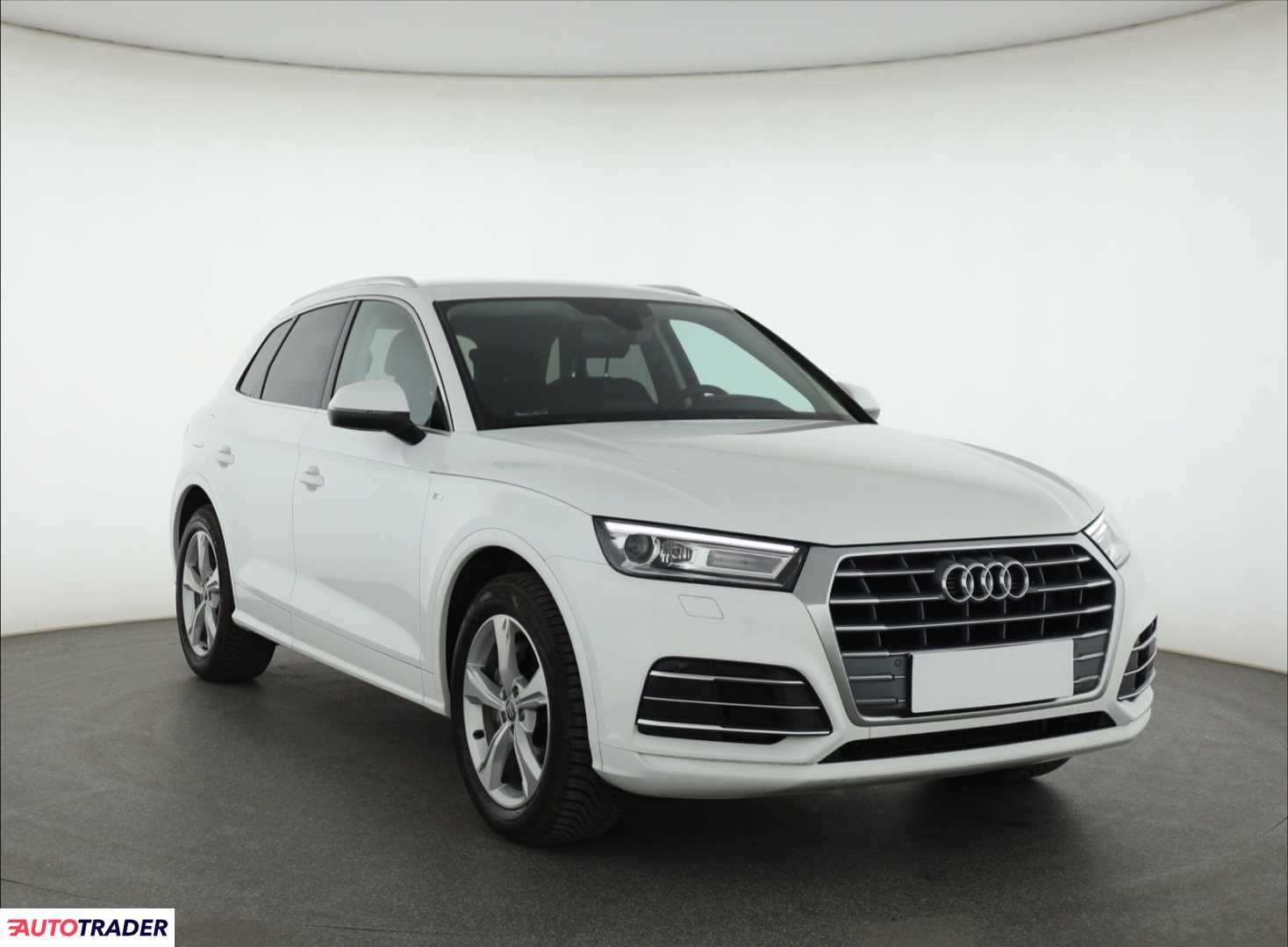 Audi Q5 2020 2.0 160 KM