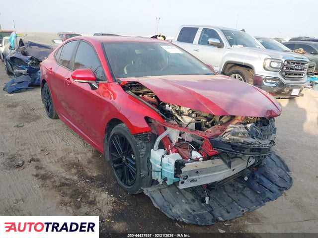 Toyota Camry 2025 2