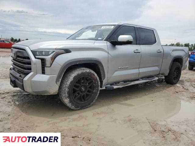 Toyota Tundra 2022 3