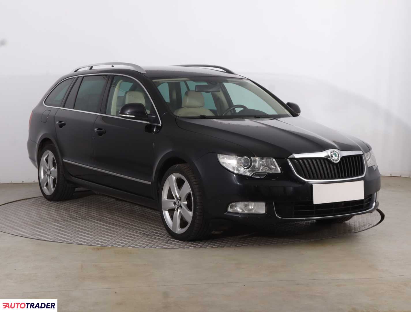 Skoda Superb 2012 2.0 138 KM