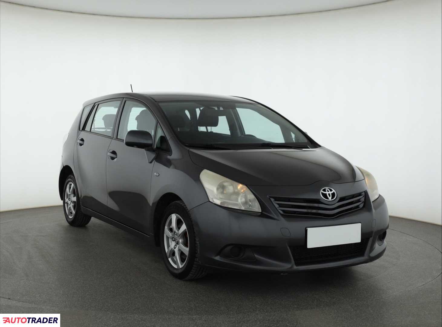 Toyota Verso 2009 2.0 124 KM