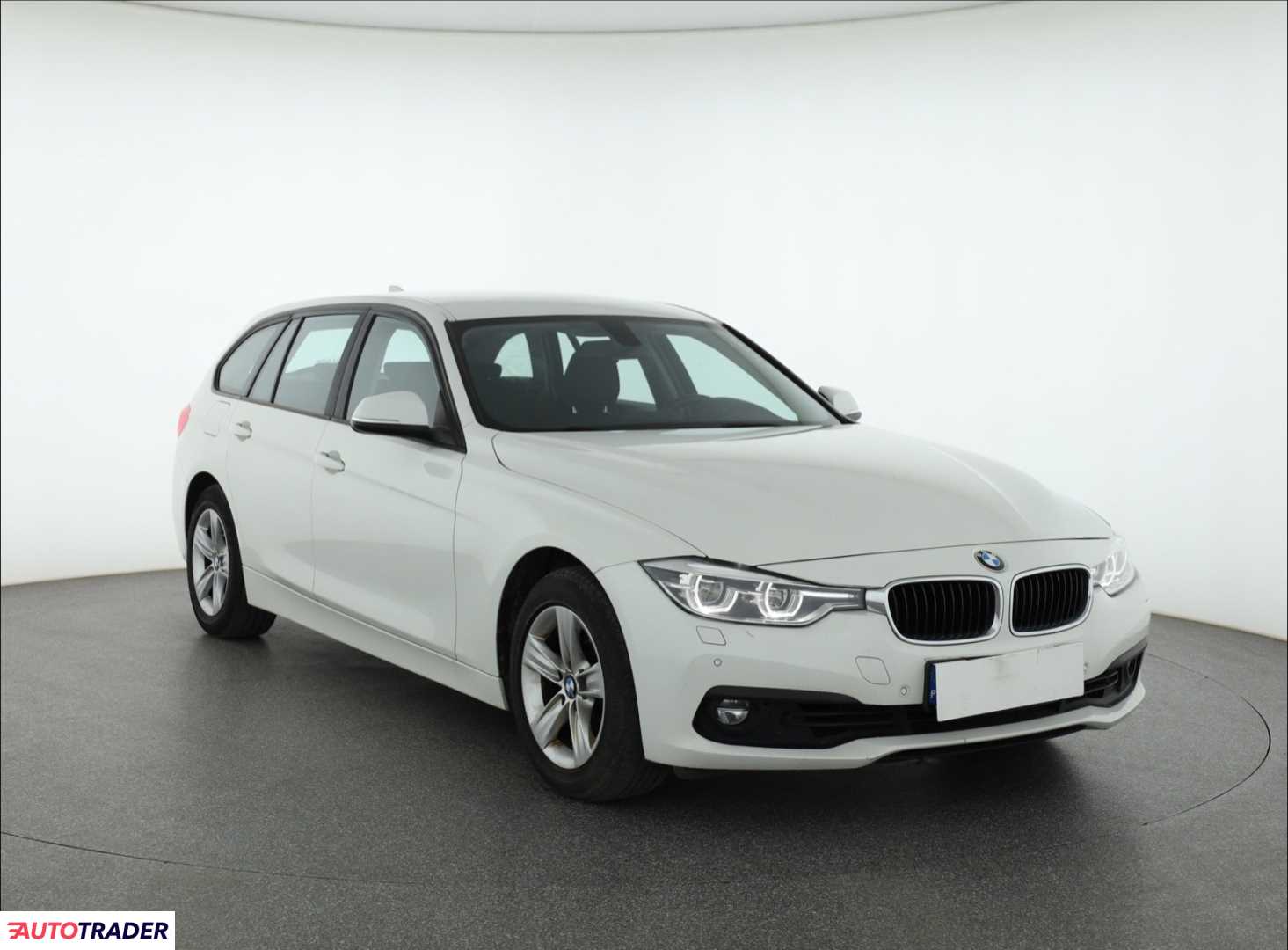 BMW 320 2019 2.0 181 KM