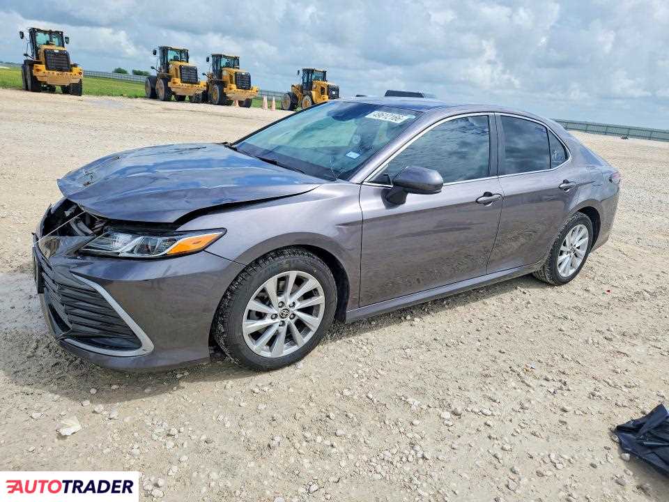 Toyota Camry 2021 2