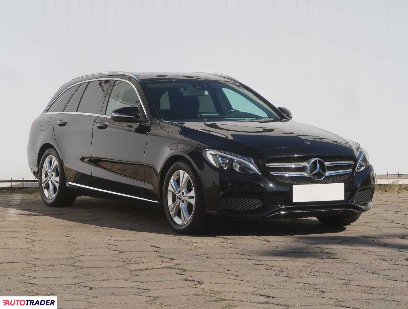 Mercedes C-klasa 2017 1.6 154 KM