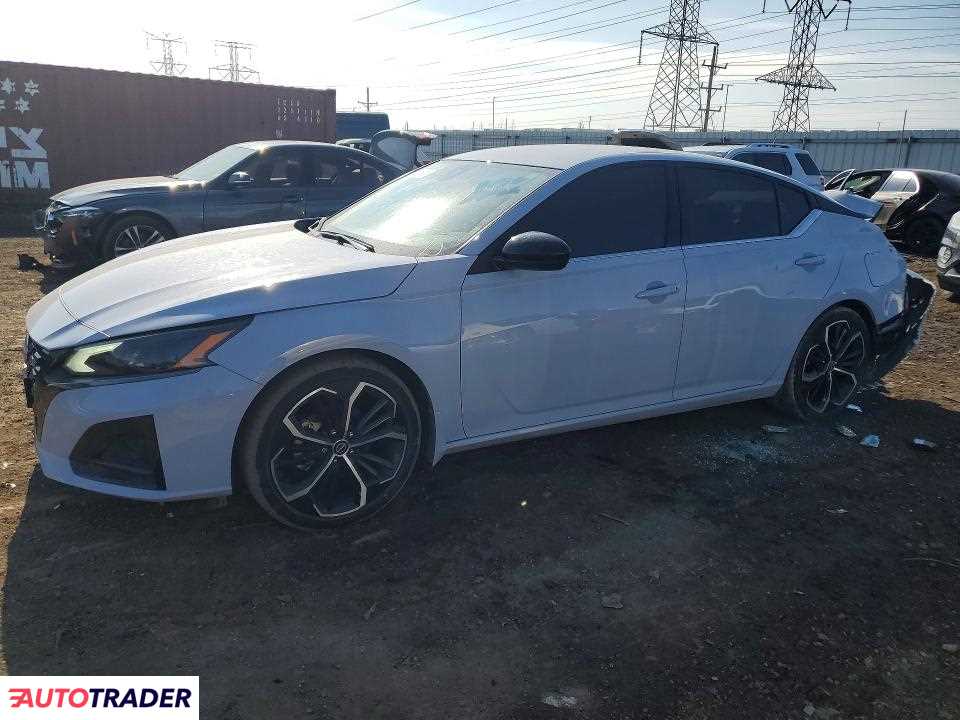 Nissan Altima 2024 2