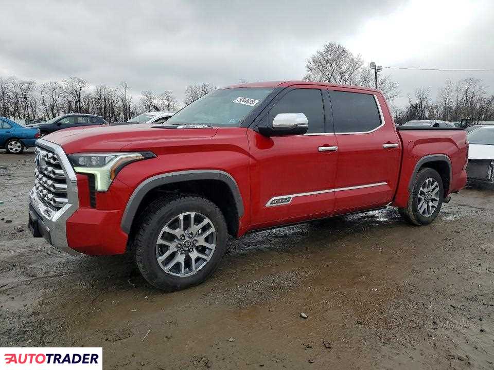 Toyota Tundra 2022 3