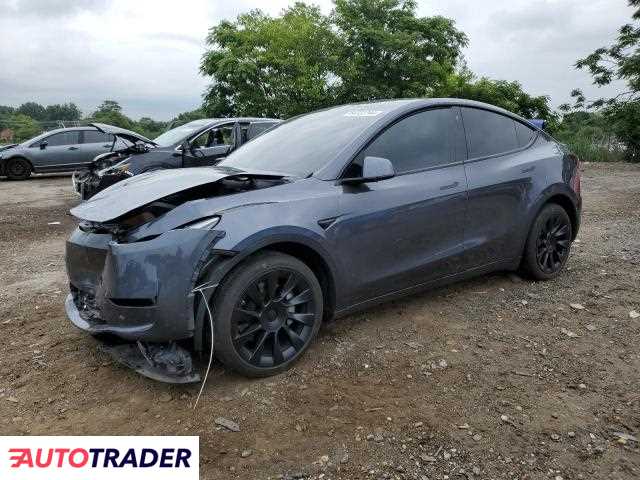 Tesla Model Y 2022 Tesla Model Y 2022