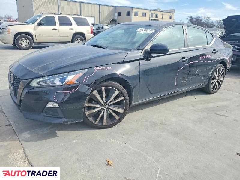 Nissan Altima 2021 2