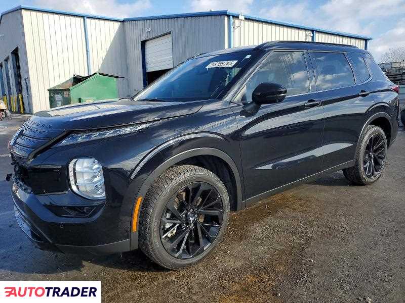 Mitsubishi Outlander 2024 2