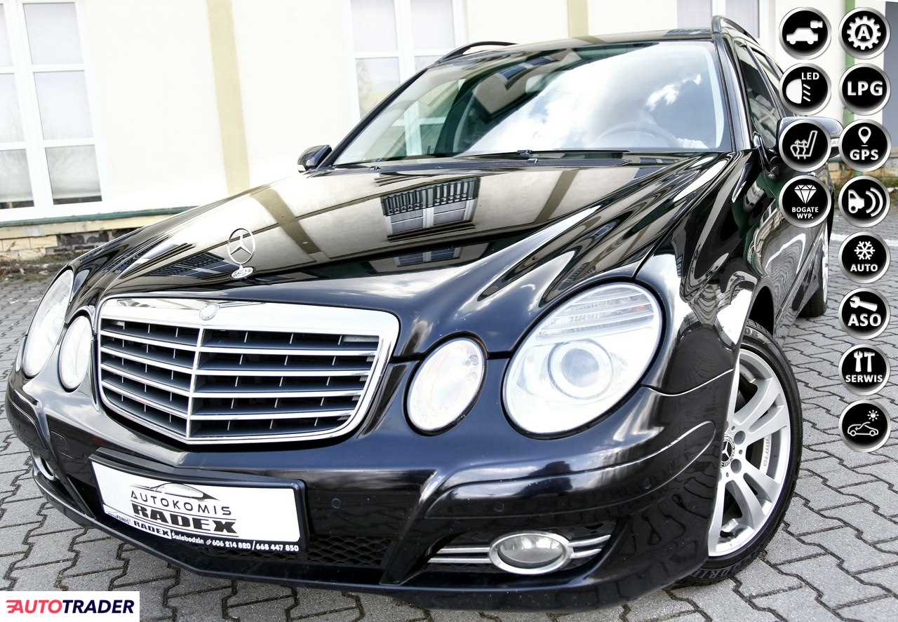 Mercedes E-klasa 2008 1.8 184 KM