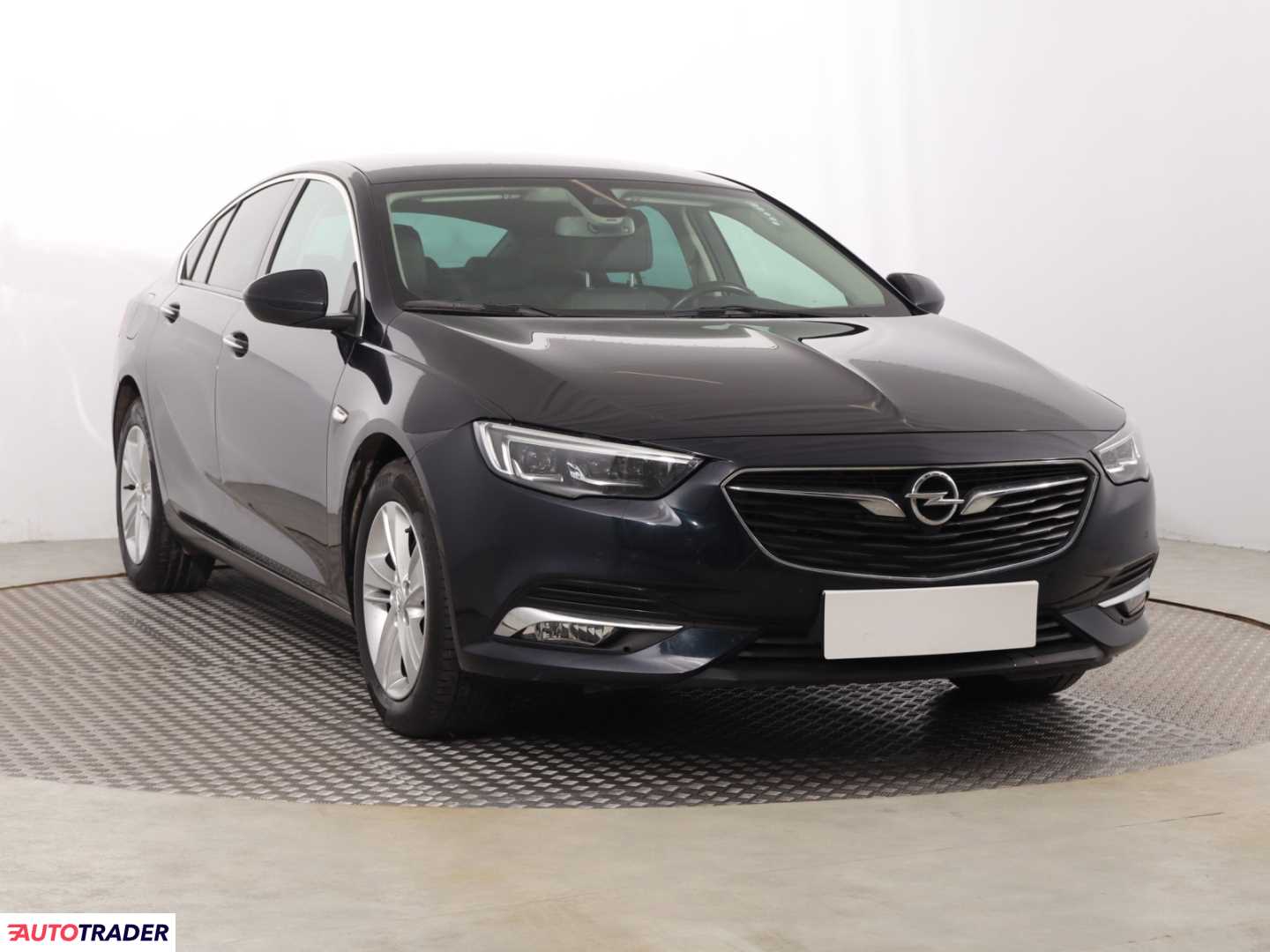 Opel Insignia 2019 2.0 167 KM