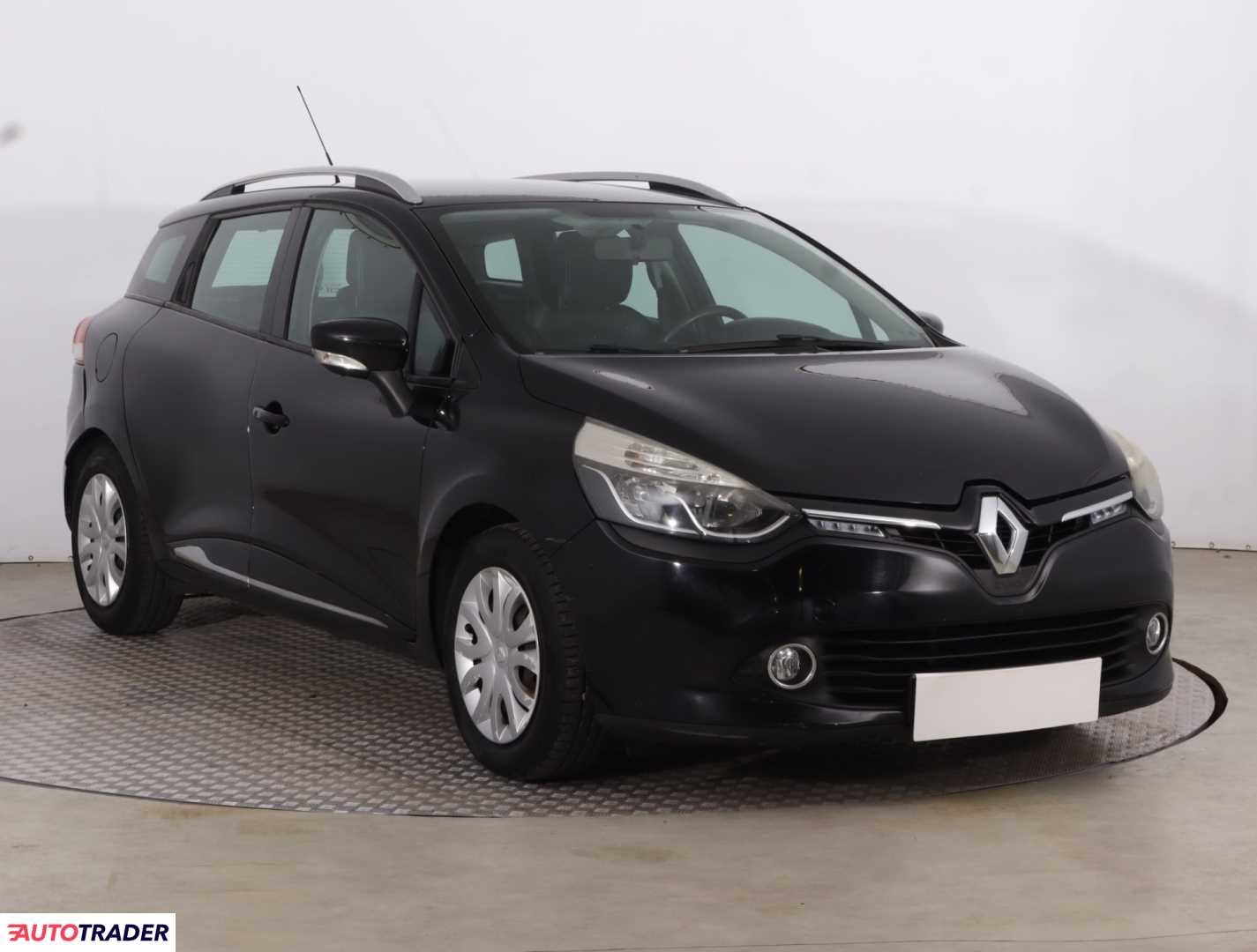 Renault Clio 2015 0.9 88 KM