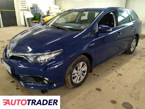 Toyota Auris 2018 1.8 136 KM Toyota Auris 2018 1.8 136 KM