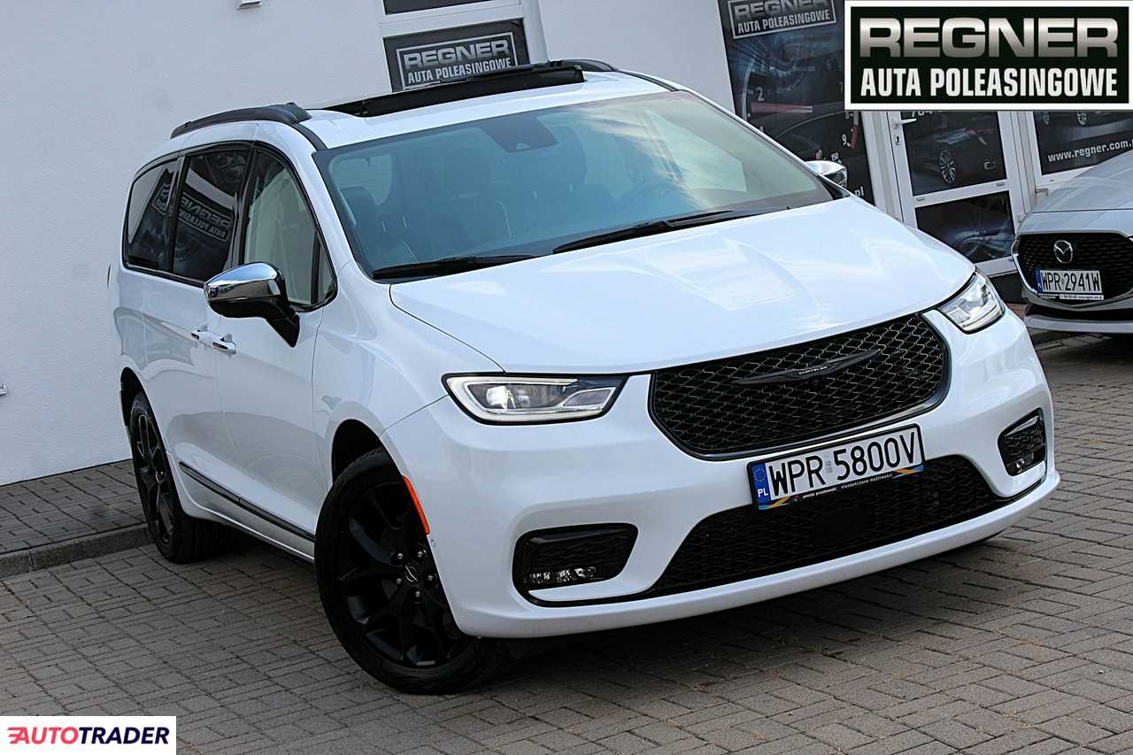 Chrysler Pacifica 2023 3.6 291 KM