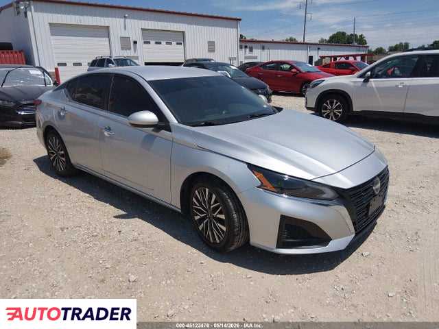 Nissan Altima 2023 2