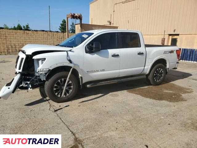 Nissan Titan 2019 5