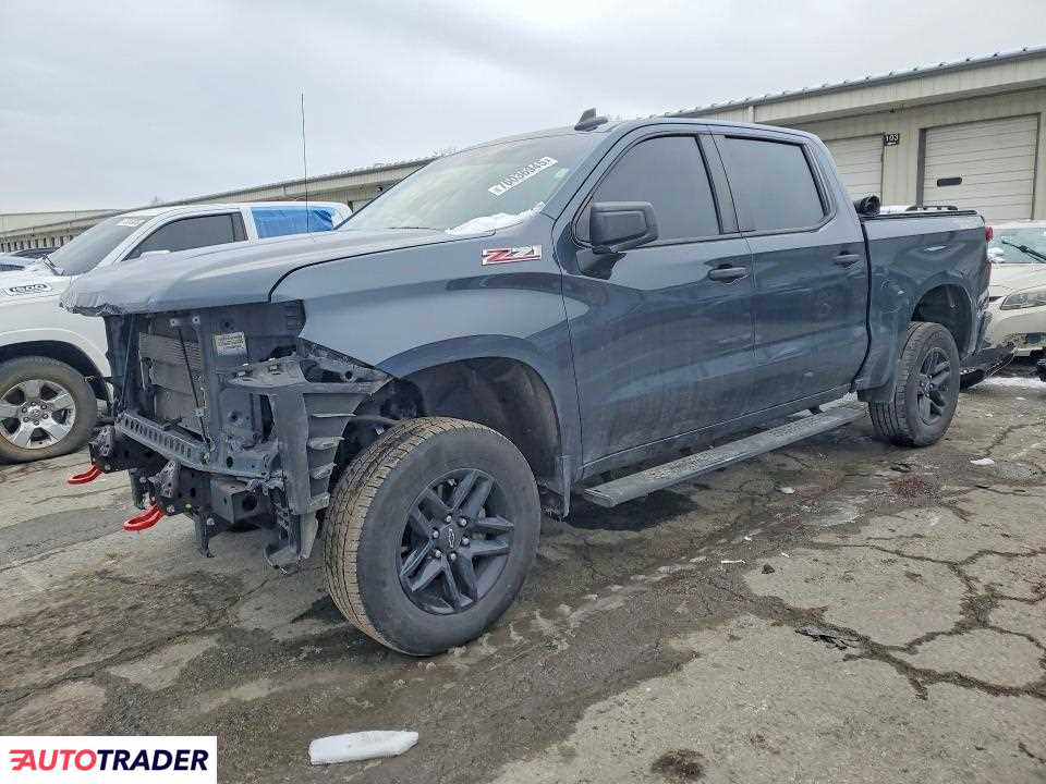 Chevrolet Silverado 2021 5