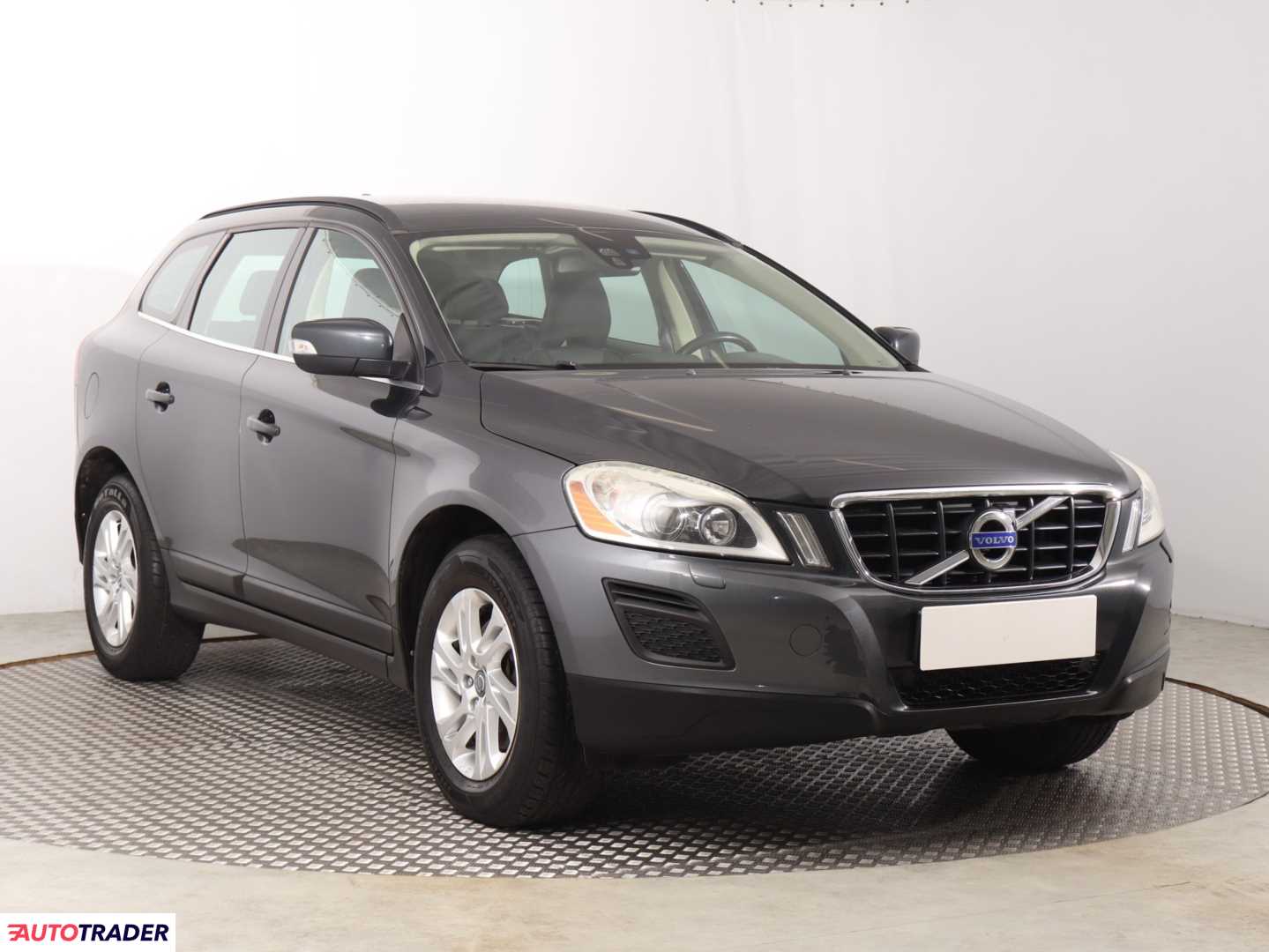 Volvo XC60 2010 2.0 160 KM