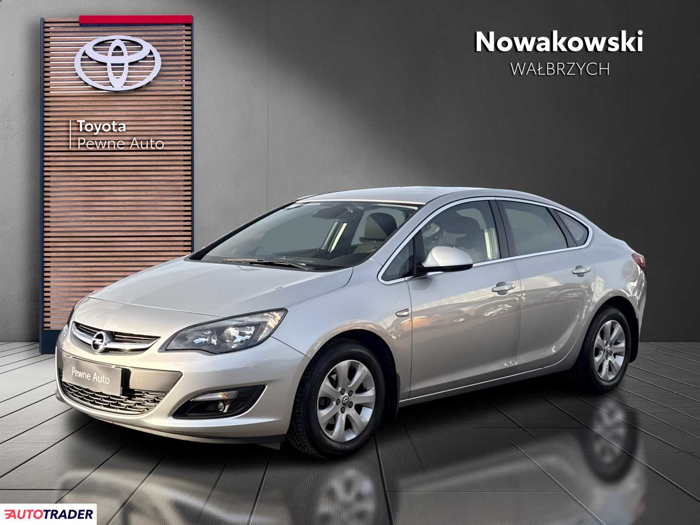 Opel Astra 2018 1.4 140 KM