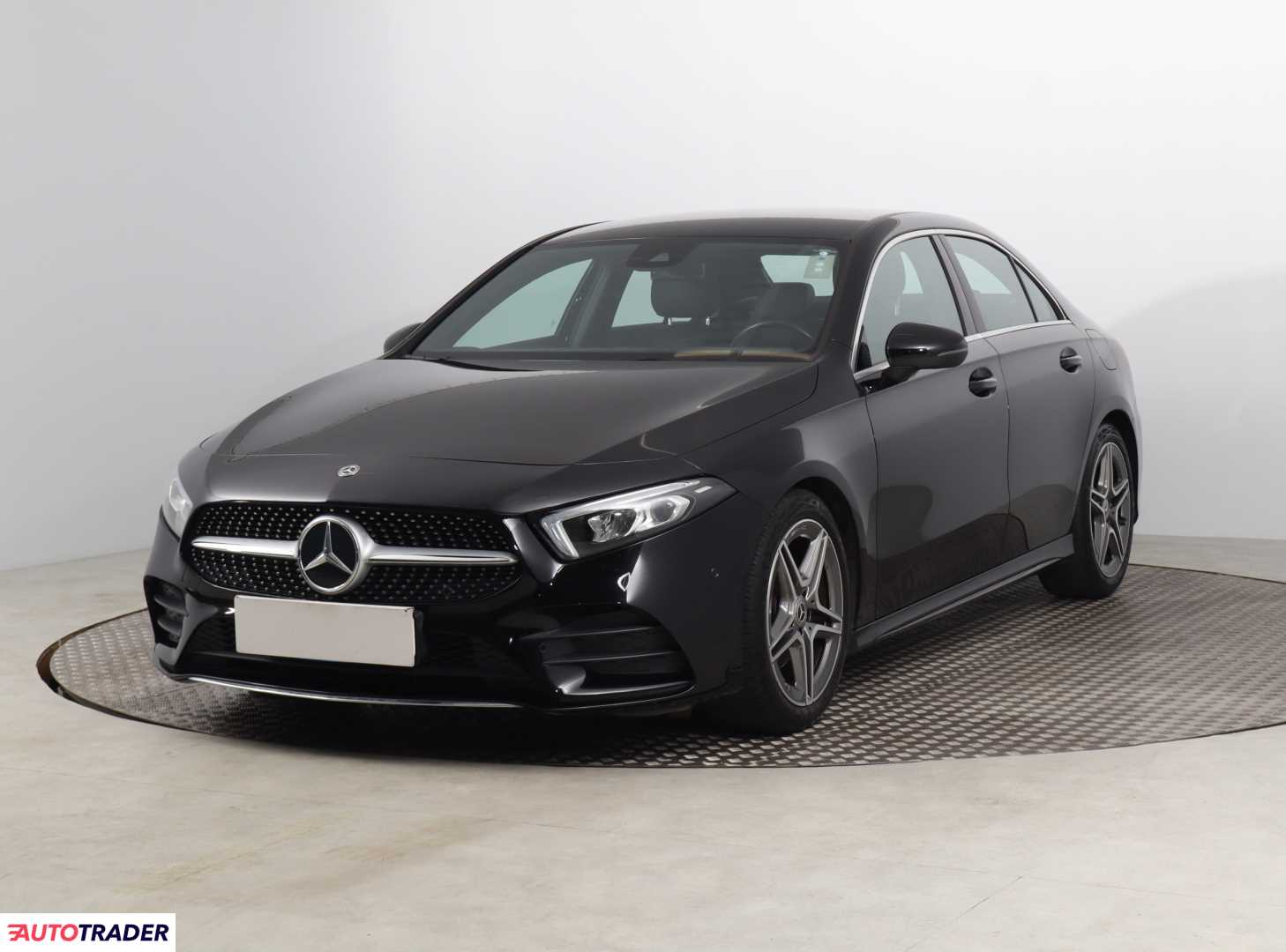 Mercedes A-klasa 2020 1.3 160 KM