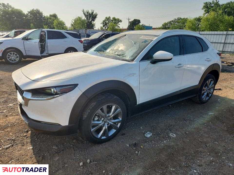 Mazda CX-30 2024 2