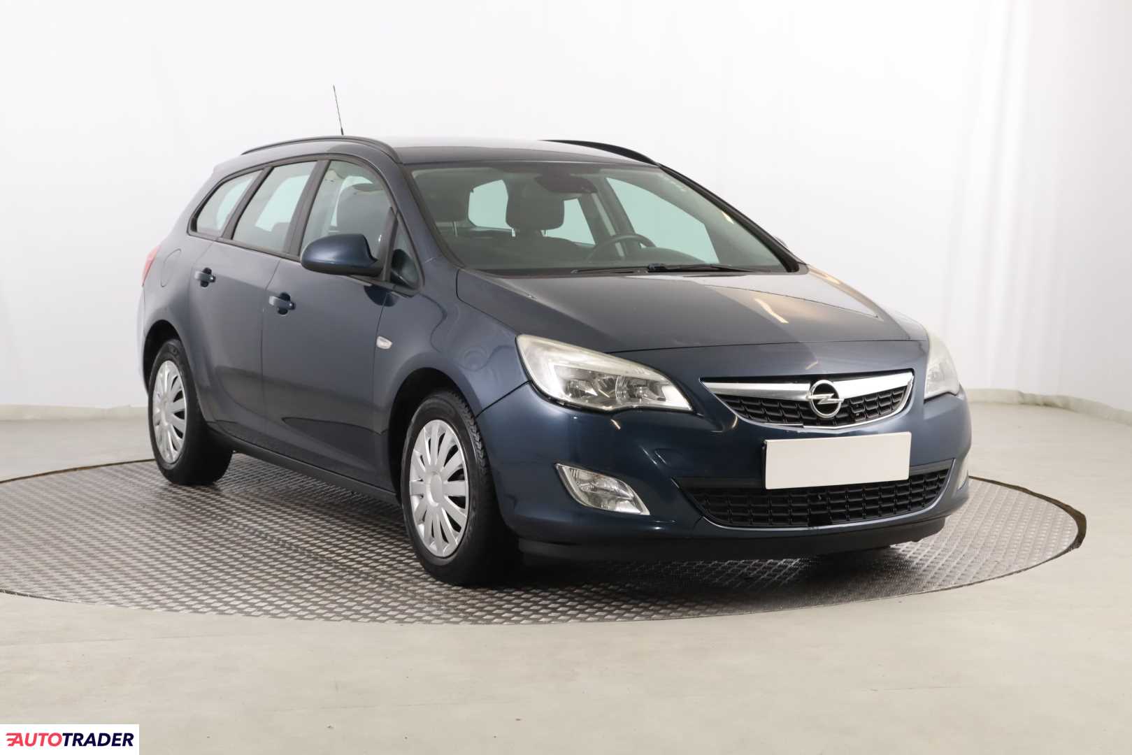 Opel Astra 2011 1.2 93 KM Opel Astra 2011 1.2 93 KM