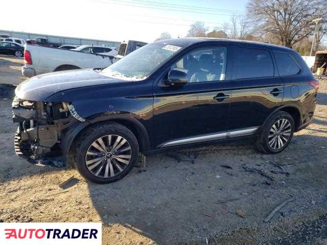 Mitsubishi Outlander 2.0 benzyna 2020r. (CHATHAM)