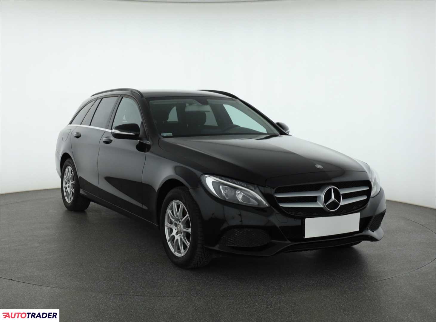 Mercedes C-klasa 2015 1.6 134 KM