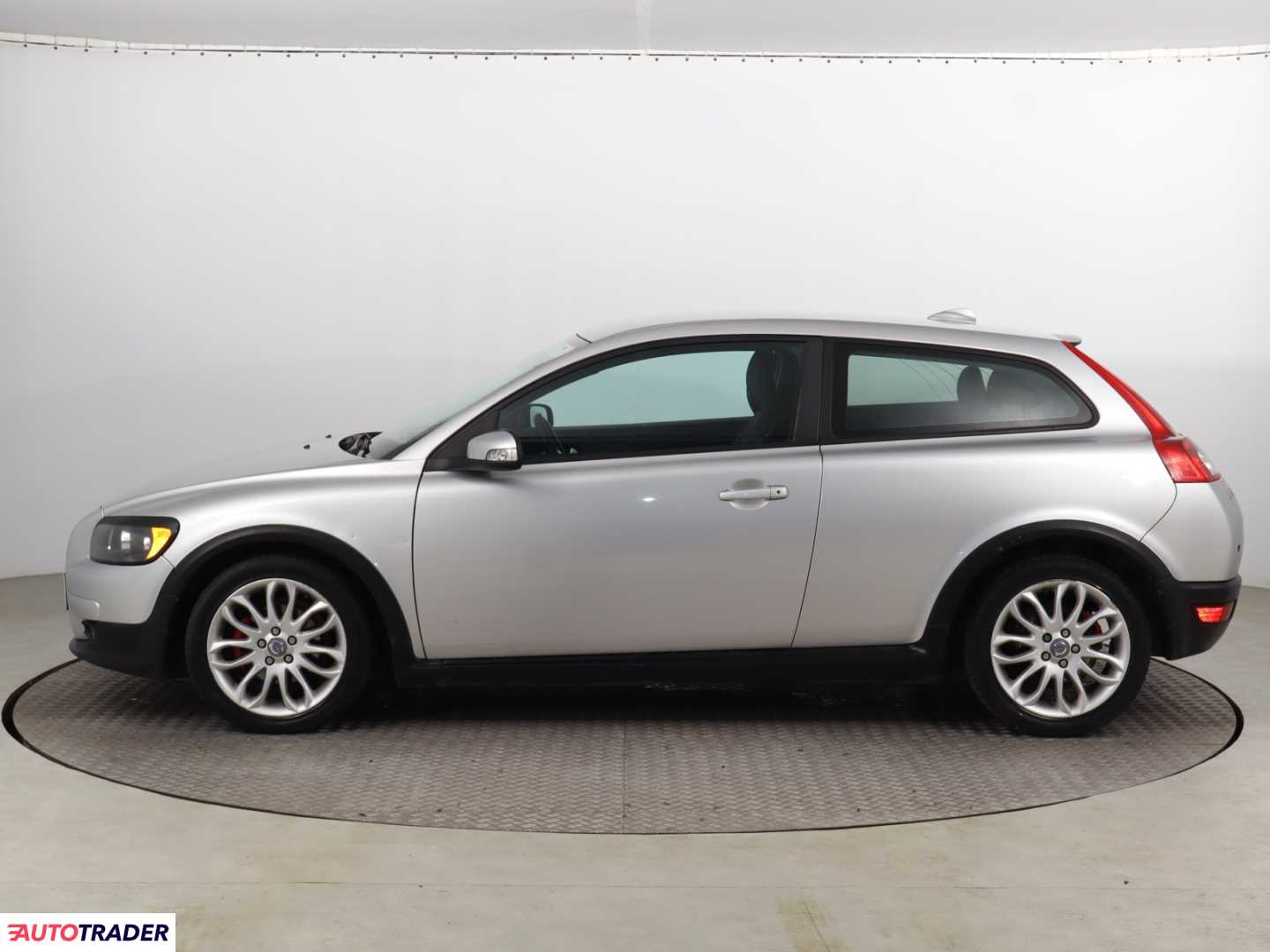 Volvo C30 2007 2.0 134 KM