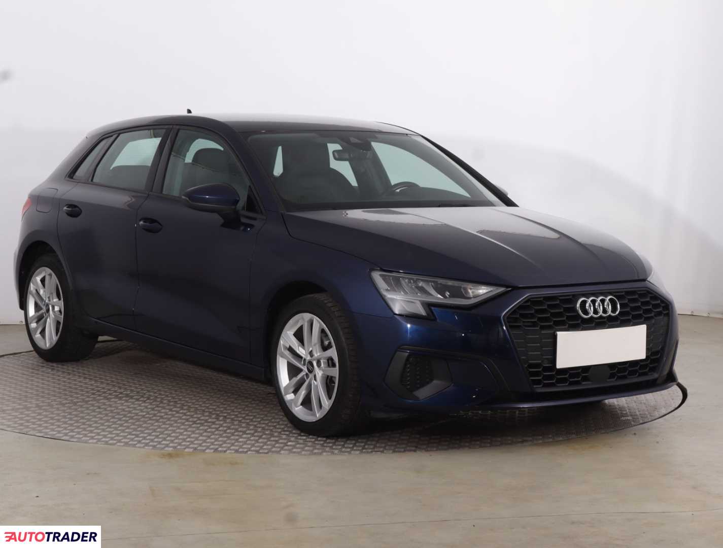 Audi A3 2023 2.0 147 KM
