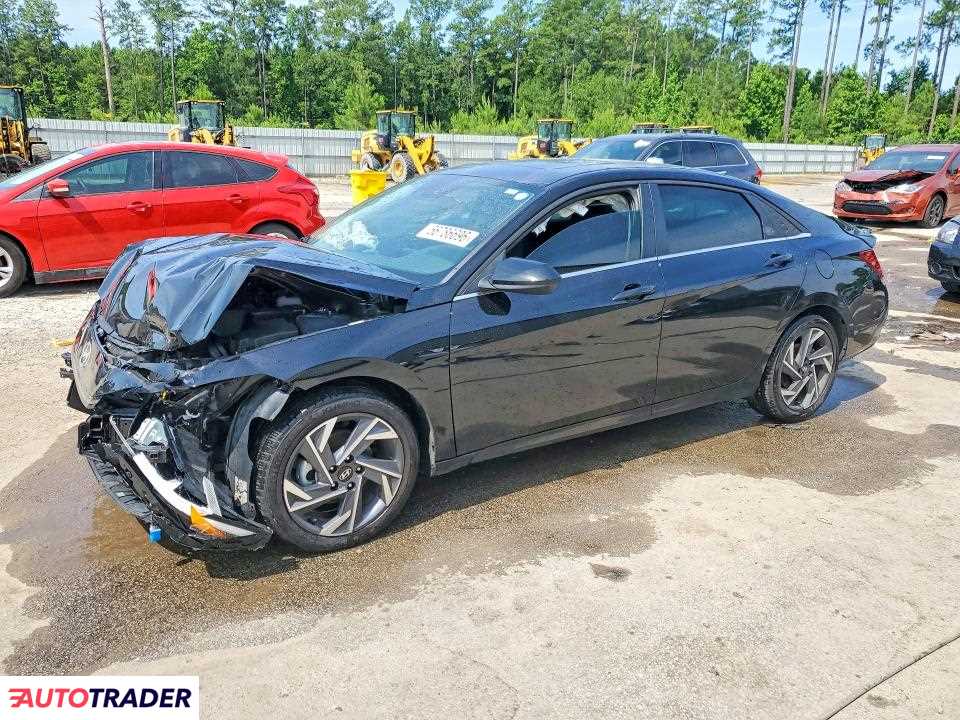 Hyundai Elantra 2025 2