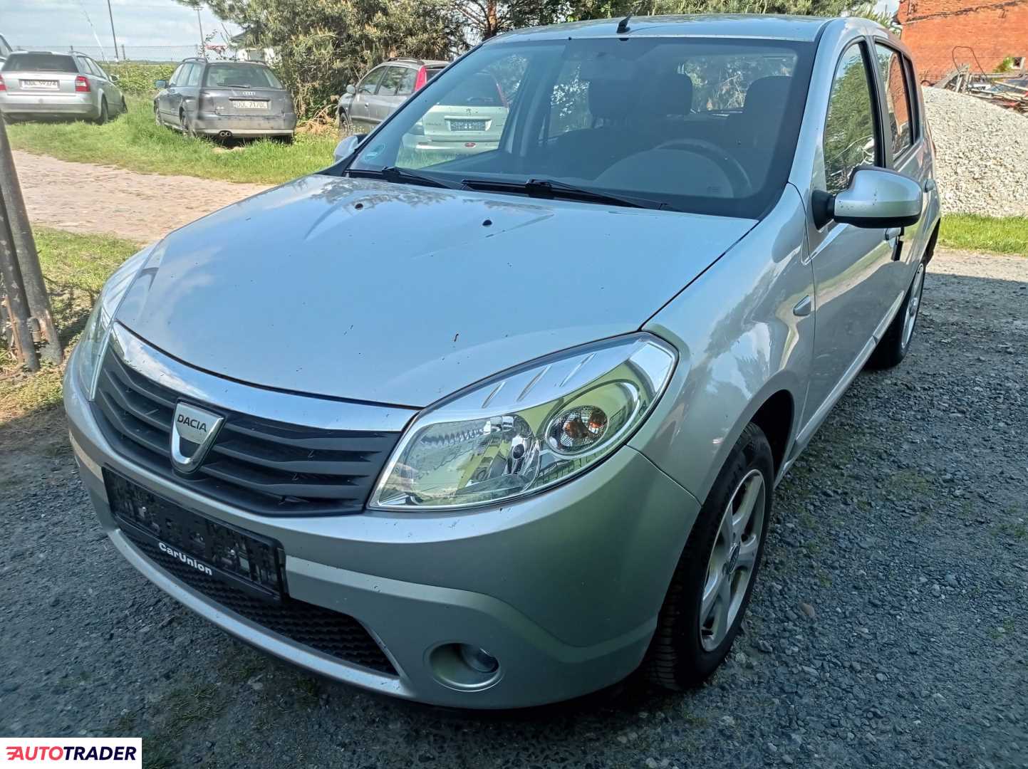 Dacia Sandero 2011 1.6 100 KM