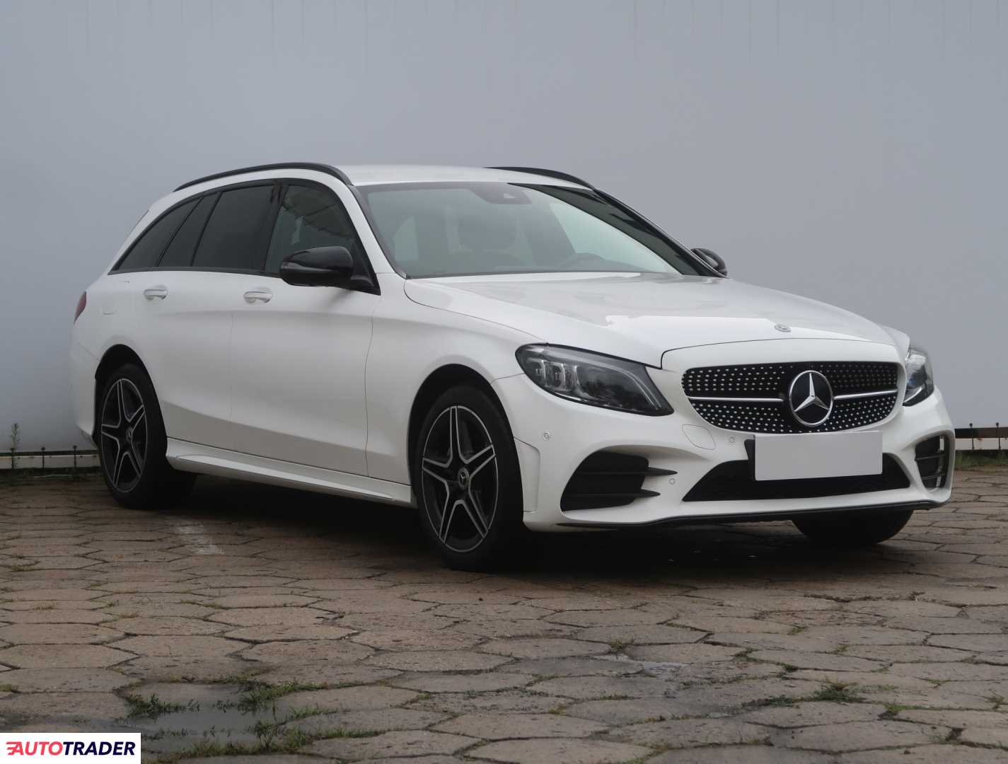 Mercedes C-klasa 2019 1.5 181 KM