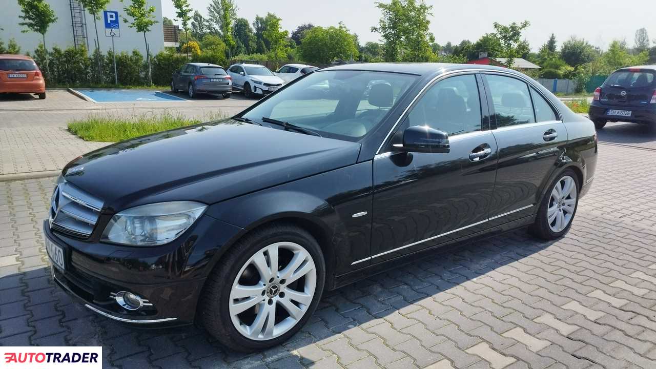 Mercedes C-klasa 2009 1.8 184 KM Mercedes C-klasa 2009 1.8 184 KM