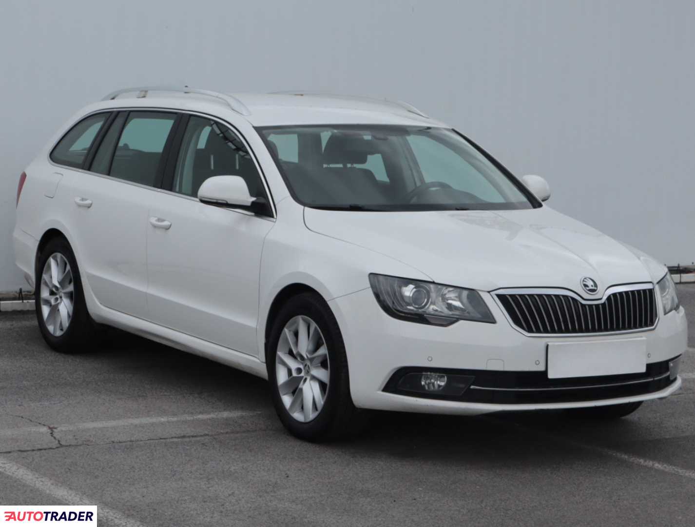 Skoda Superb 2014 2.0 138 KM