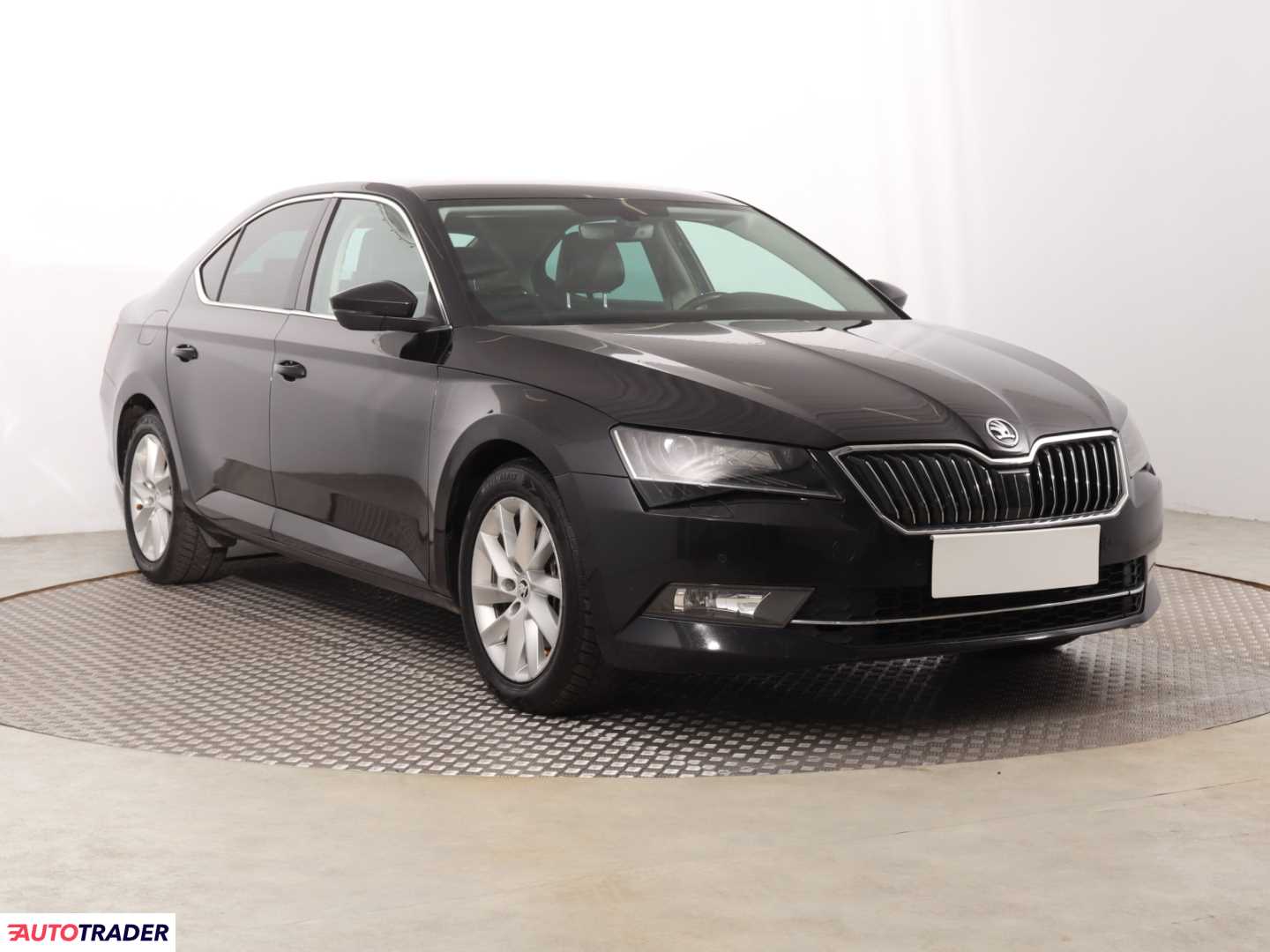 Skoda Superb 2017 1.6 118 KM